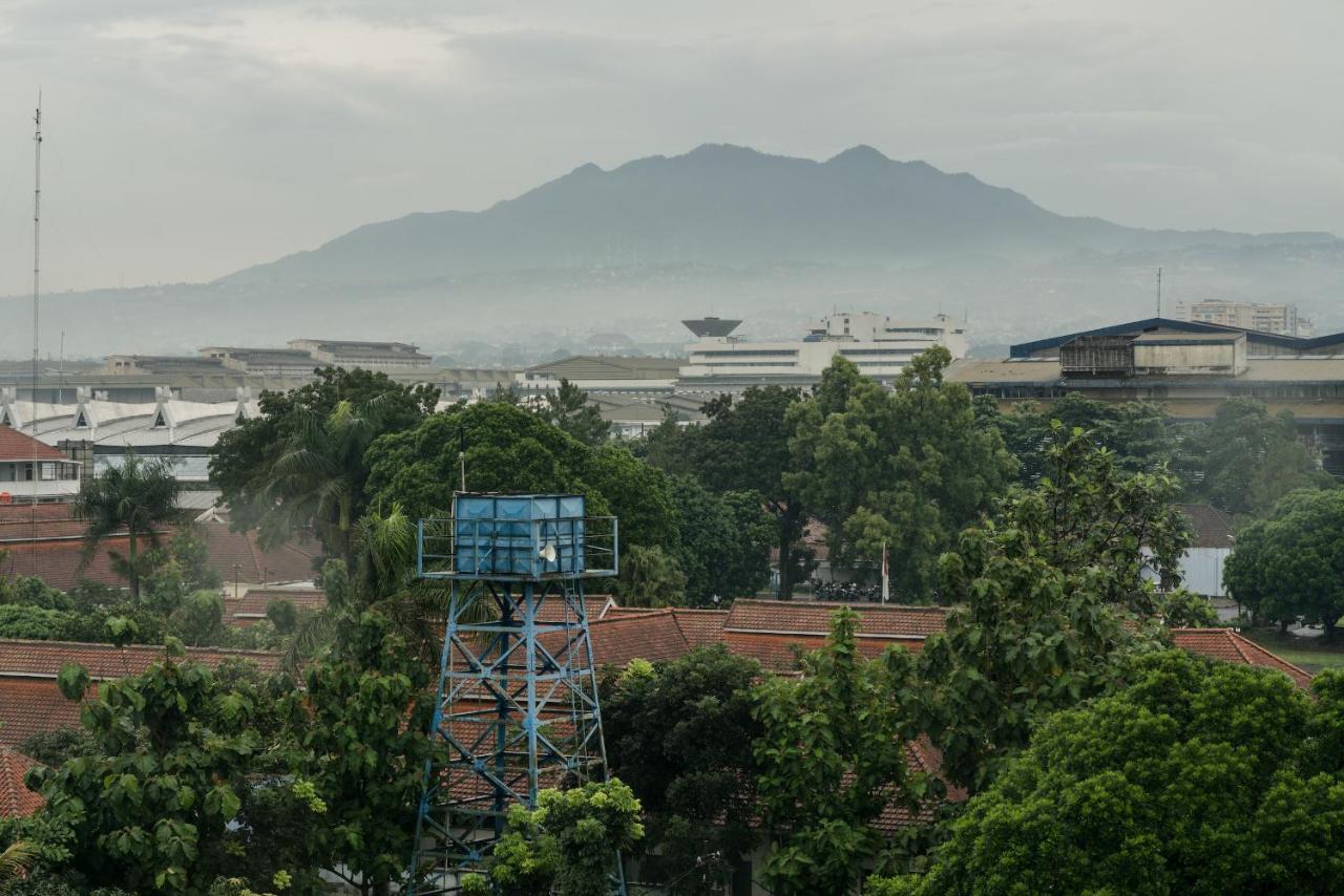 Hostel Temmu Co-Living Bandung Exteriér fotografie